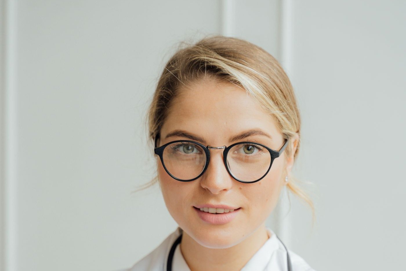 Kłykciny kończyste i HPV – objawy, leczenie i ryzyko nawrotów