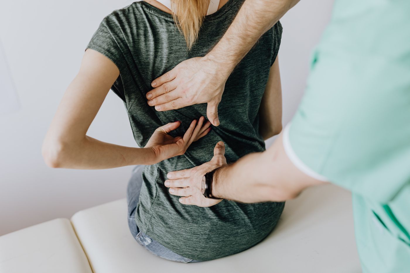 Osteoporoza – objawy, badania i ryzyko złamań
